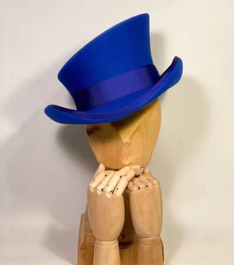 Chapeau haut de forme en laine bleu