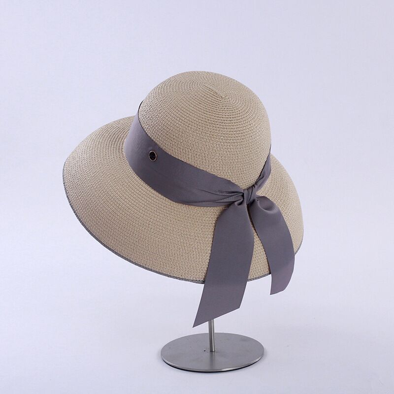 accessoire de mode chapeau de paille