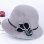 chapeau cloche raffiné