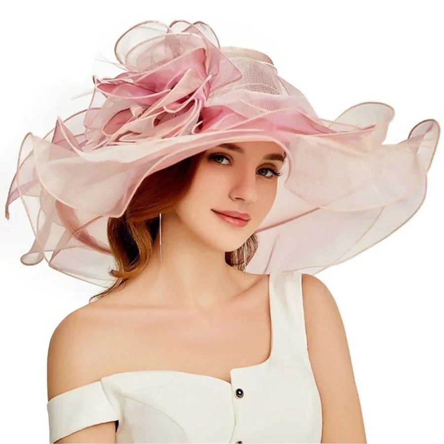 chapeau de cérémonie intemporel