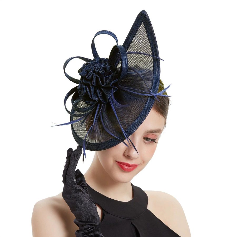 chapeau élégant pour soirée