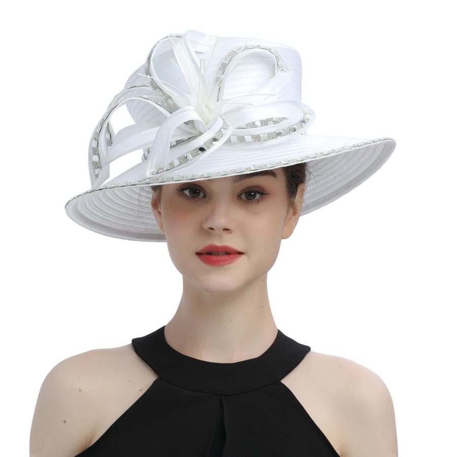 chapeau fascinator blanc
