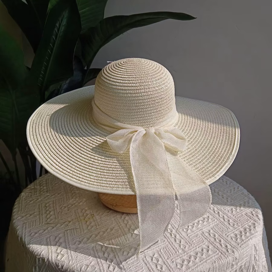 chapeau pare-soleil ivoire