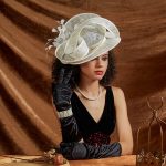 ornement de tête chapeau fascinator gala