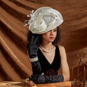 ornement de tête chapeau fascinator gala