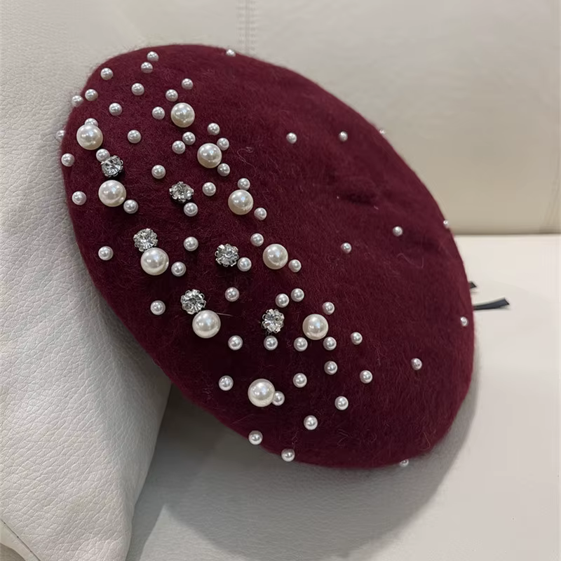 béret perles et strass bordeaux